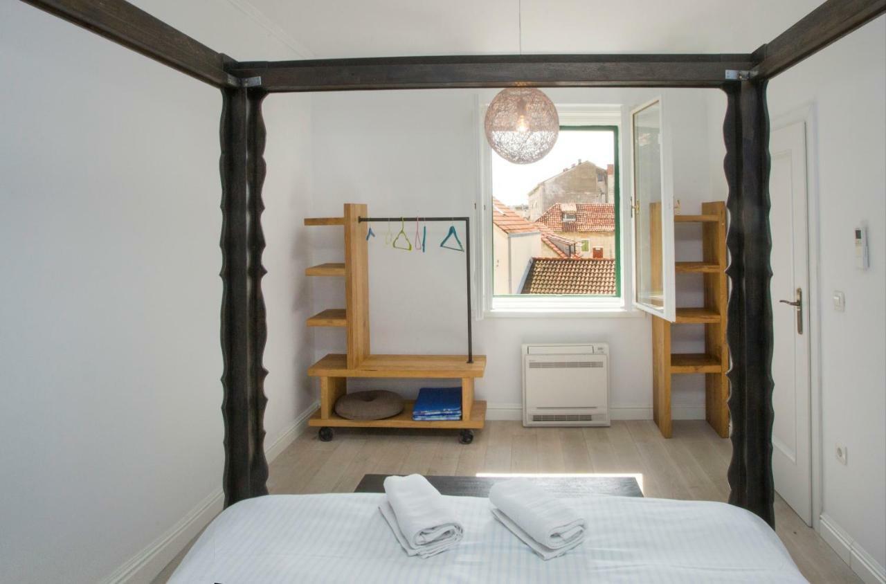 Central Chic And Cozy
