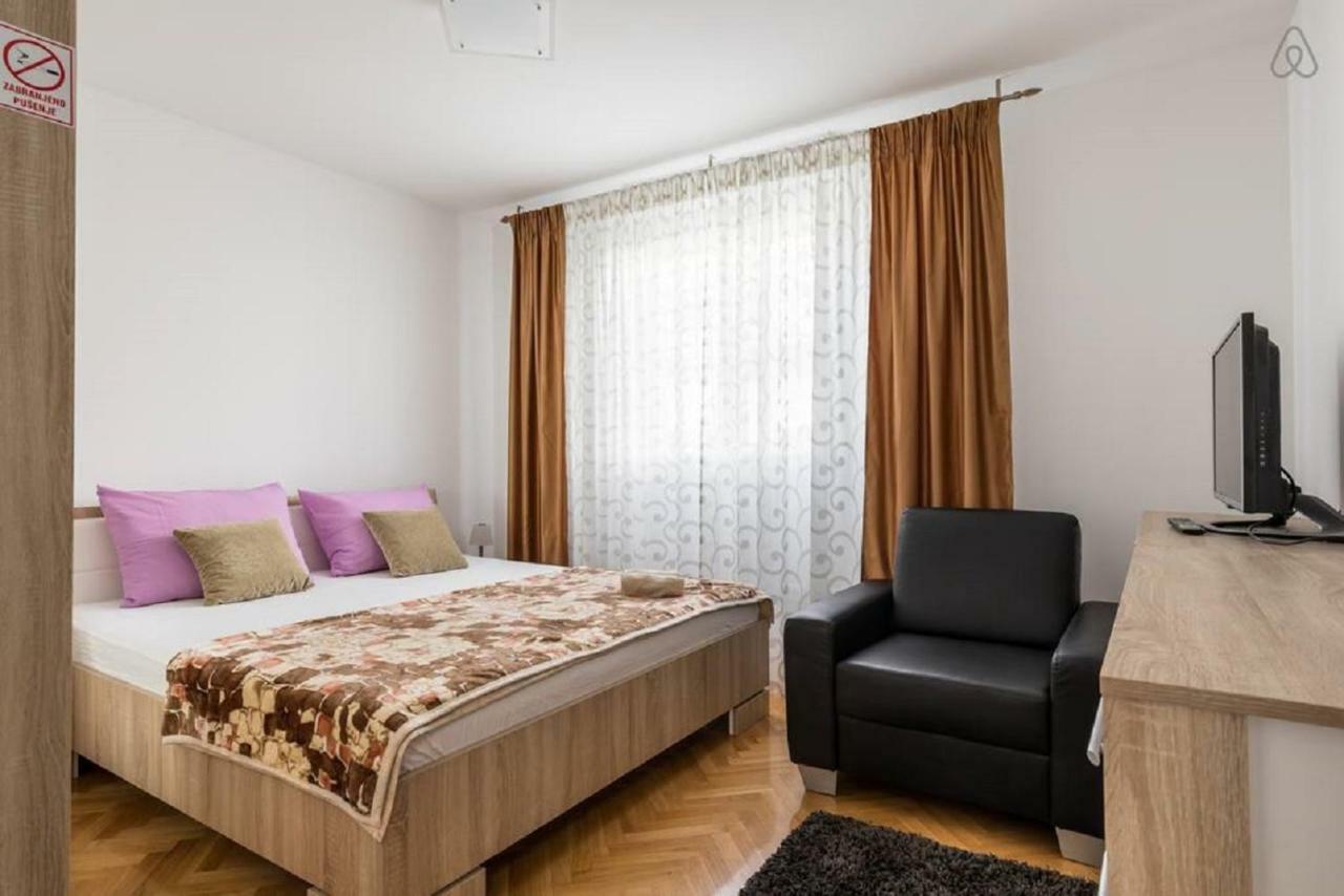 Gasthof Deluxe Manuela With Balcony Center
