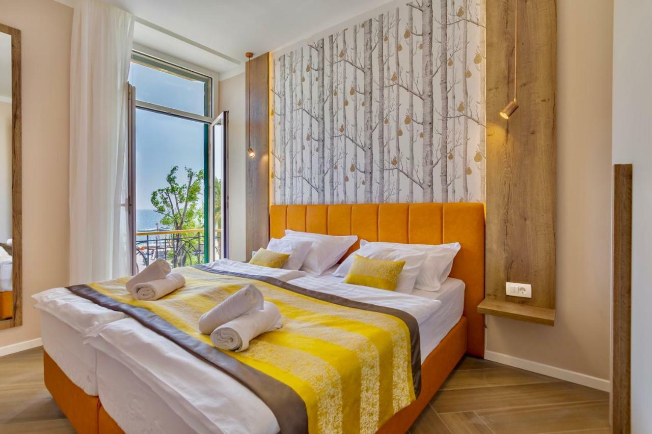Apartments & Rooms Graso *