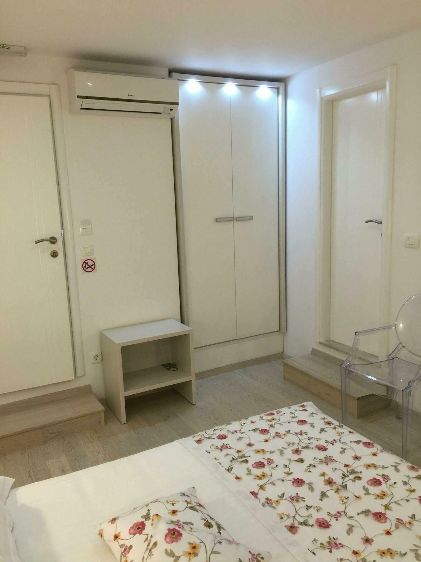 Tartaglia Guest house
