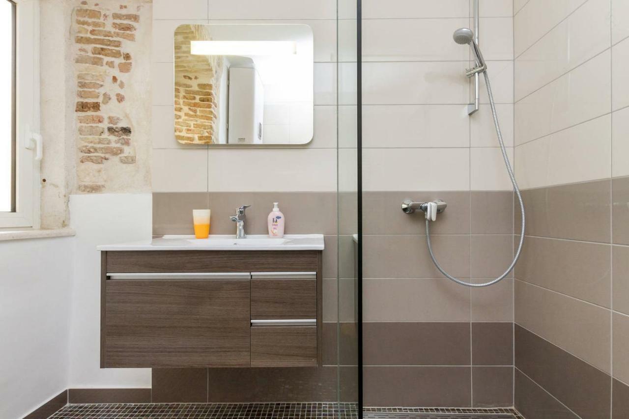 Modern Rino Apartman