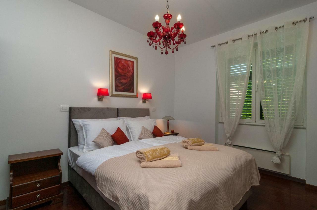 Luxury 7heaven Apartman