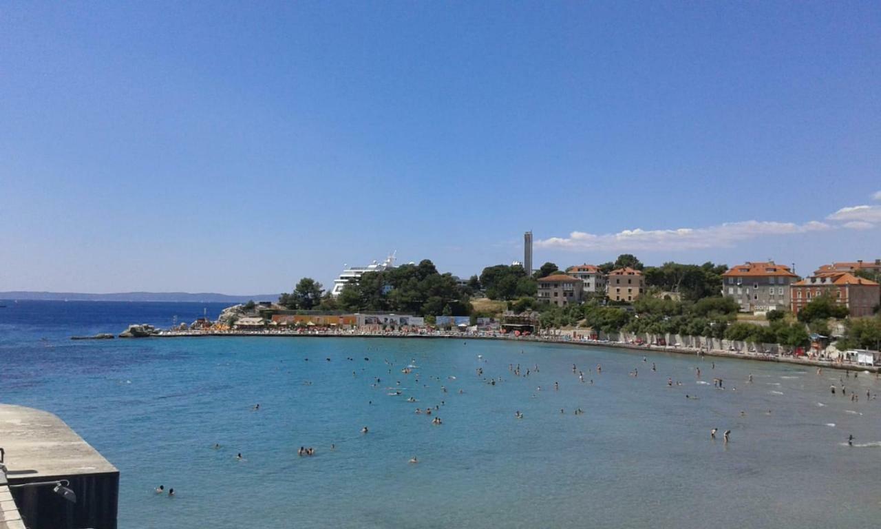 Down Town Split