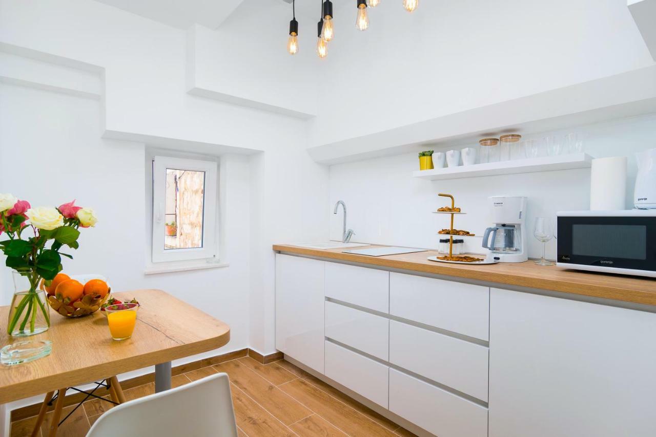 Lux Aurelius In Centre Old Town Guest house 2*
