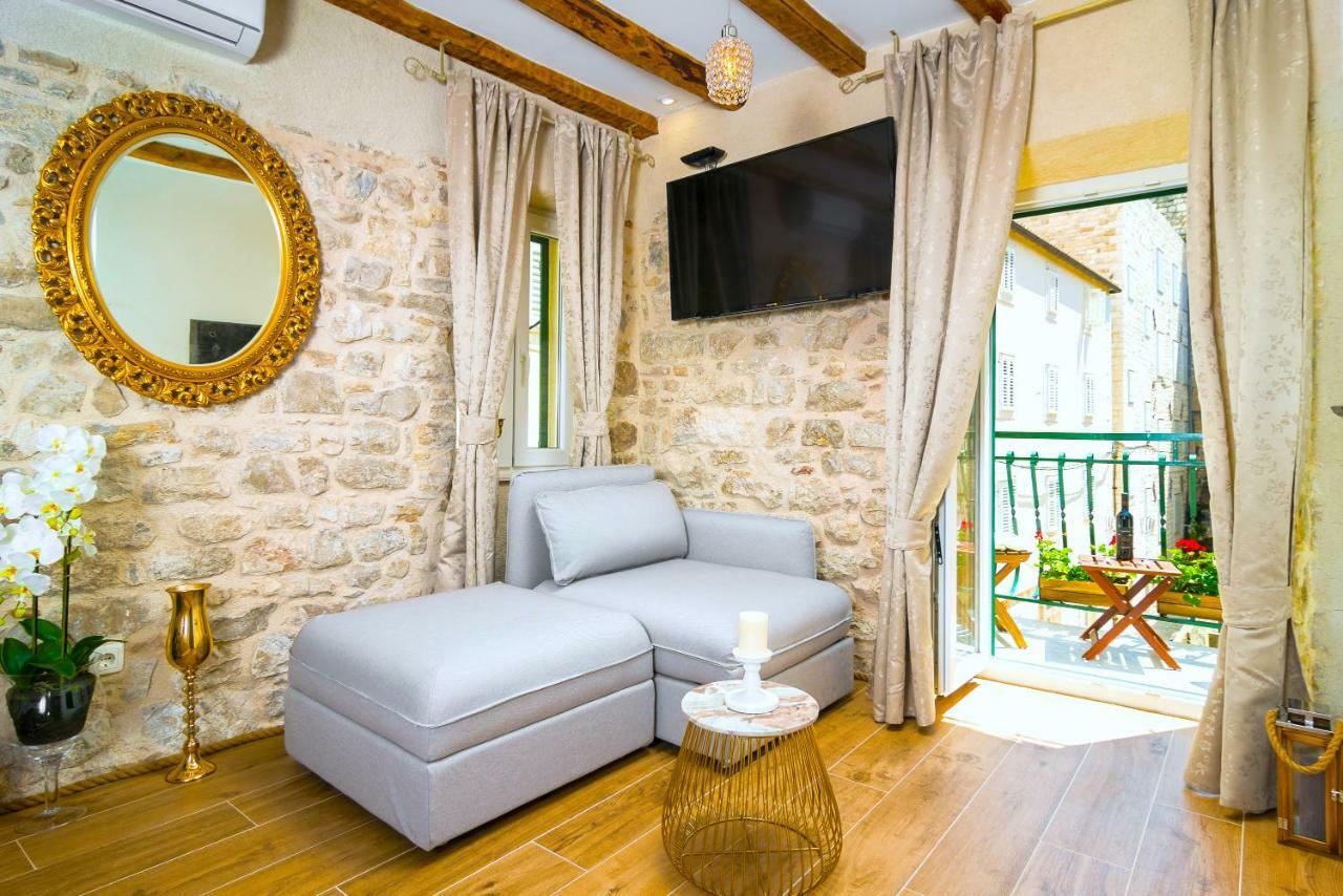 Guest house Lux Aurelius In Centre Old Town