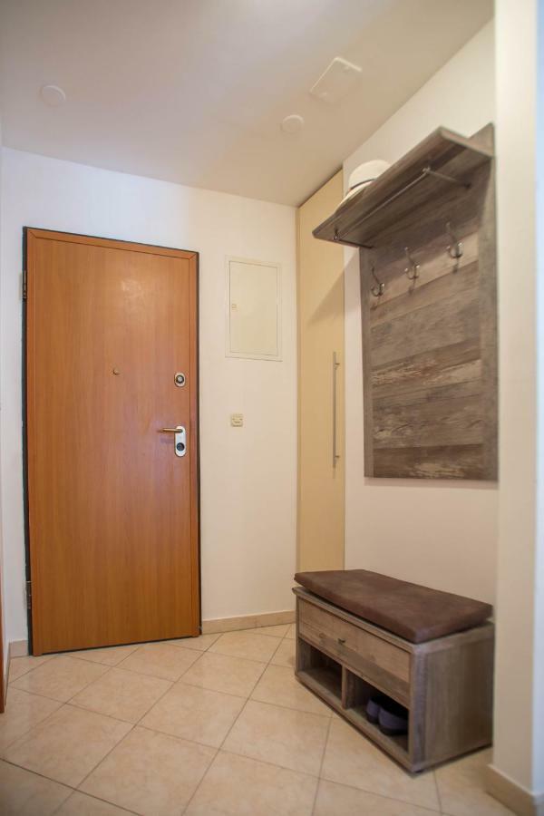 Apartman Ivana Apartment *
