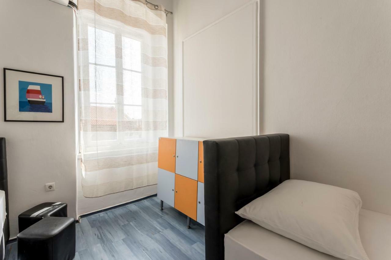 Palace View Apartment *