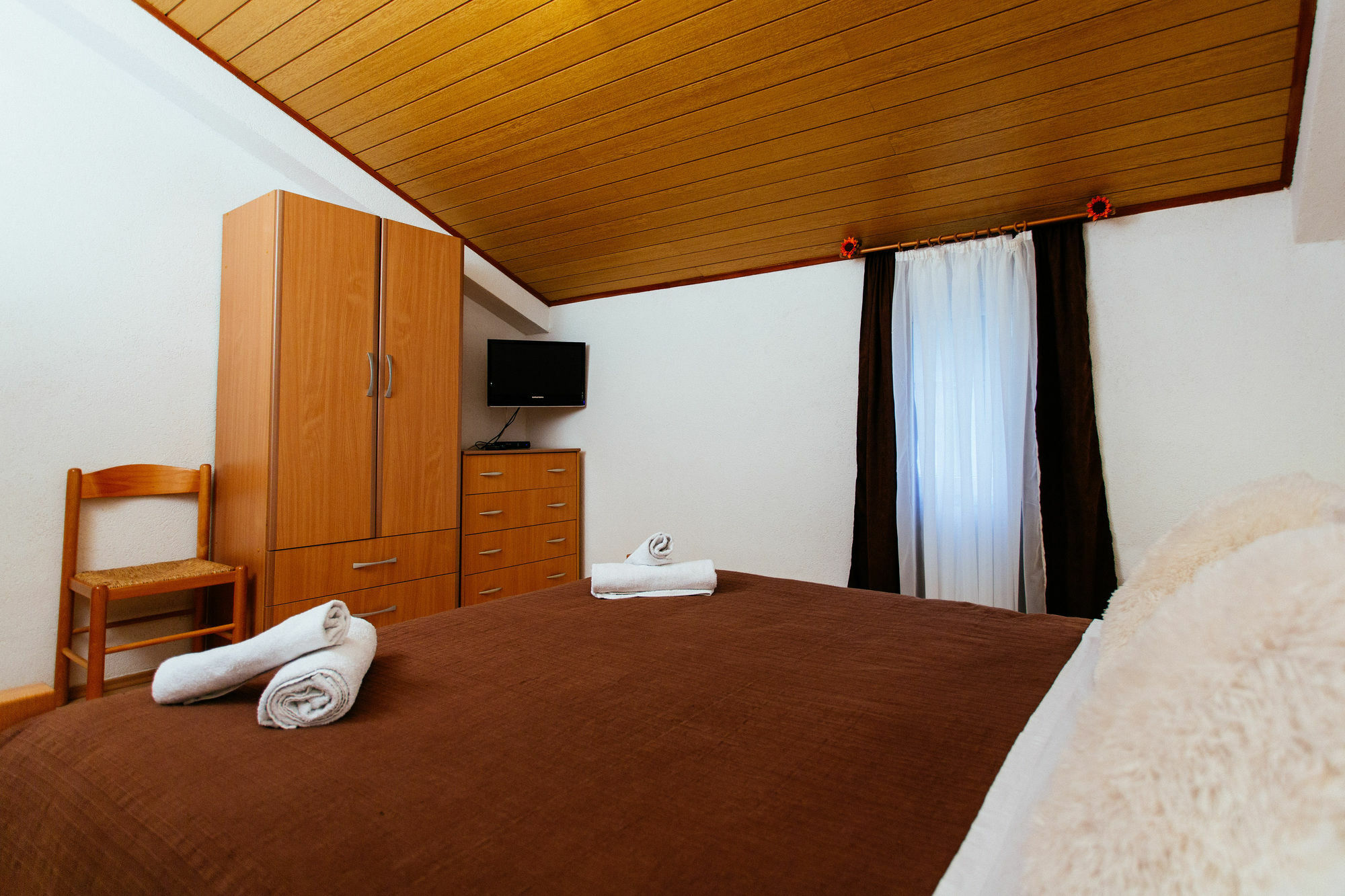 House Sandra 3*
