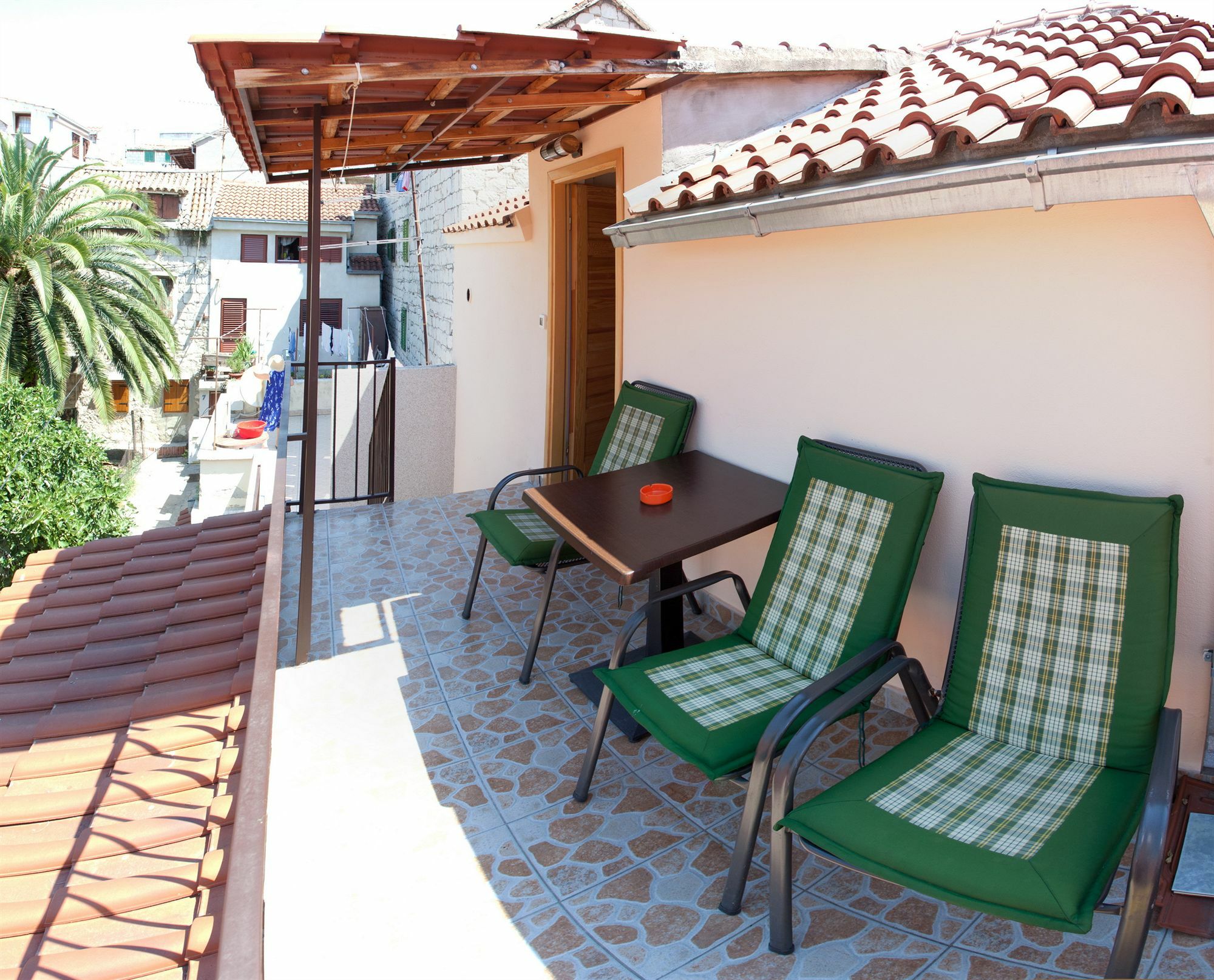 Guest house House Sandra 3*