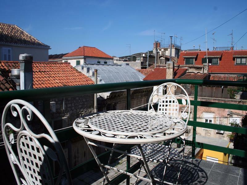 Guest house Banica & 3*
