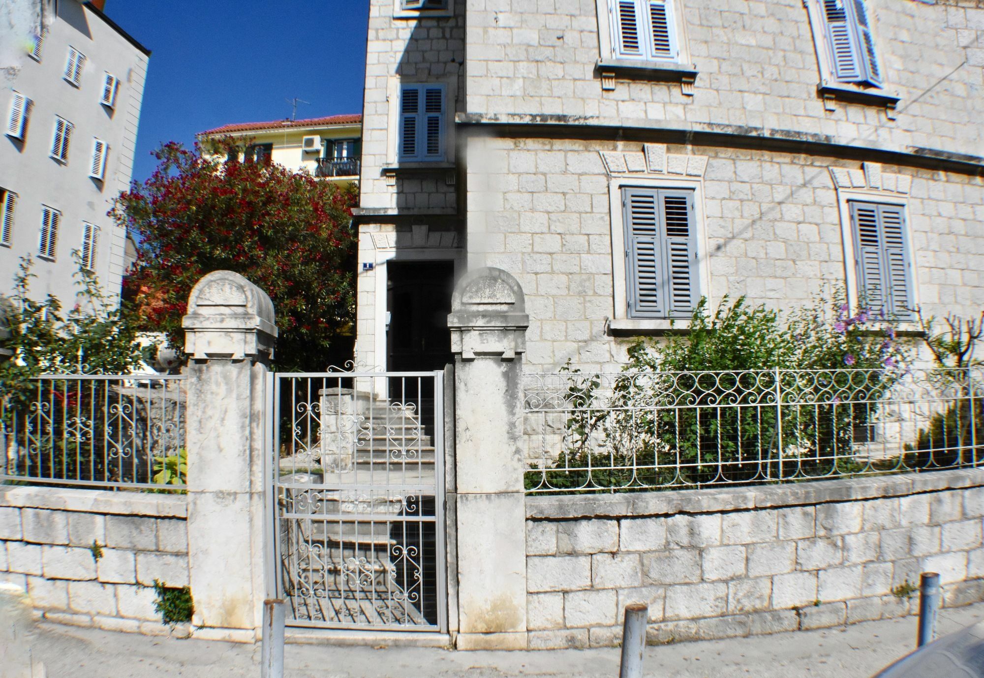Hotel Pietra Rossa