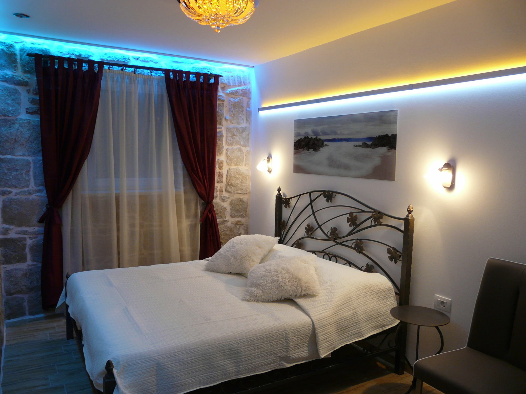 House Sandra 3*