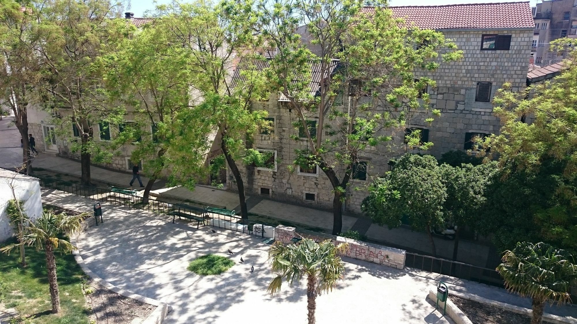 Nirvana & Casa de hóspedes Split