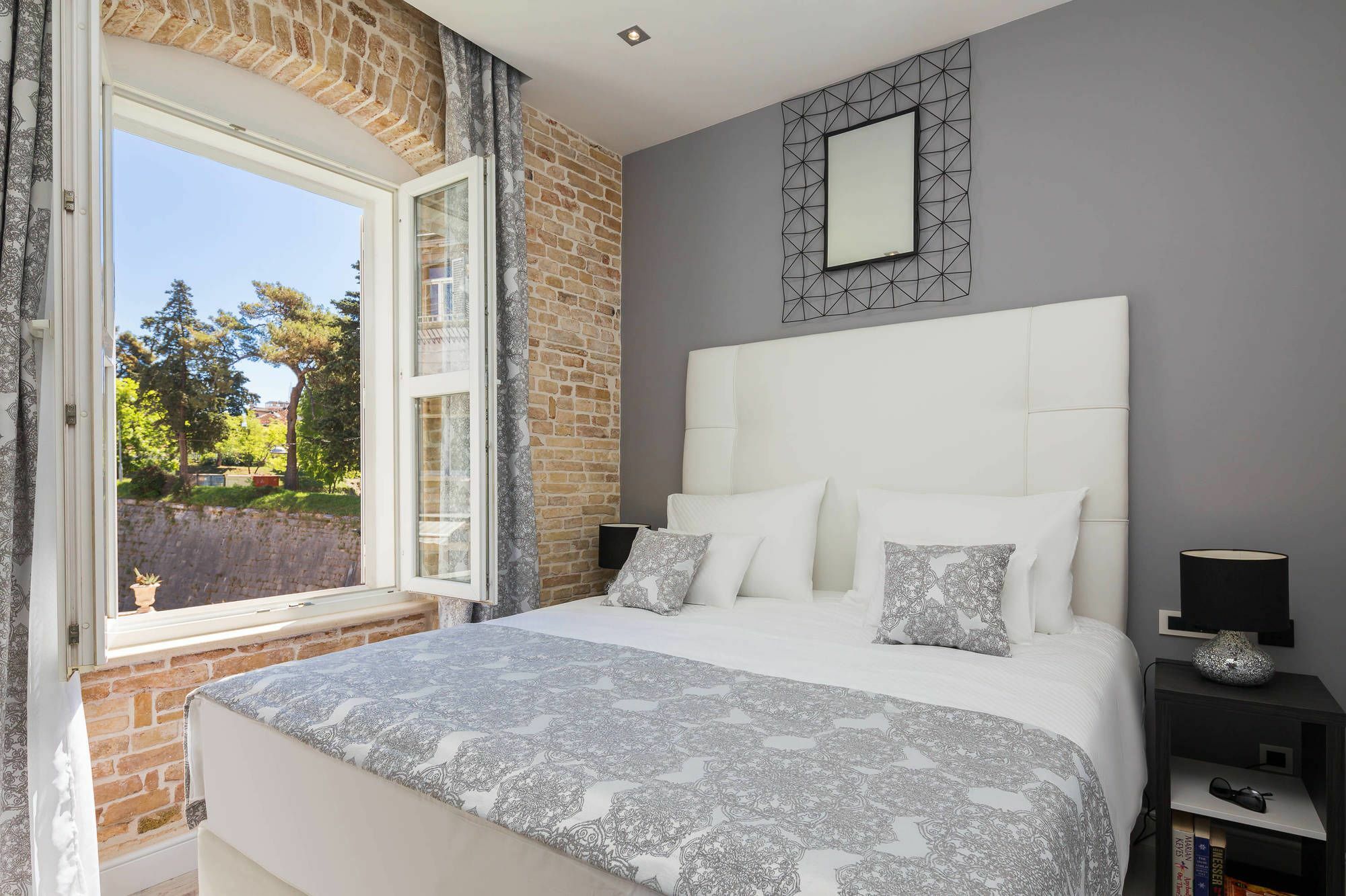 Guest house Sleep Split 4*