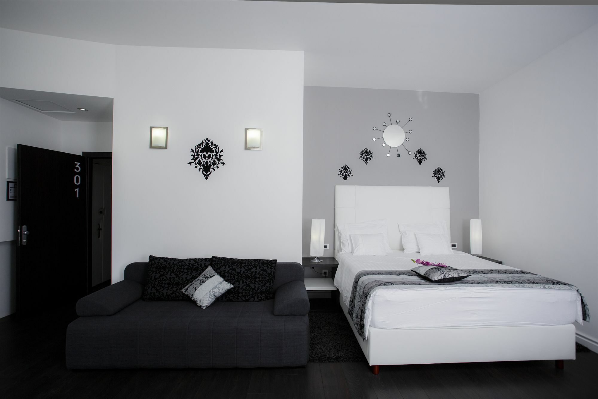 Sleep Split Guest house 4*