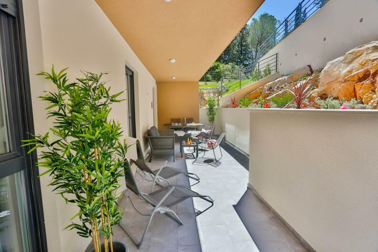Luxury Urban With Jacuzzi *