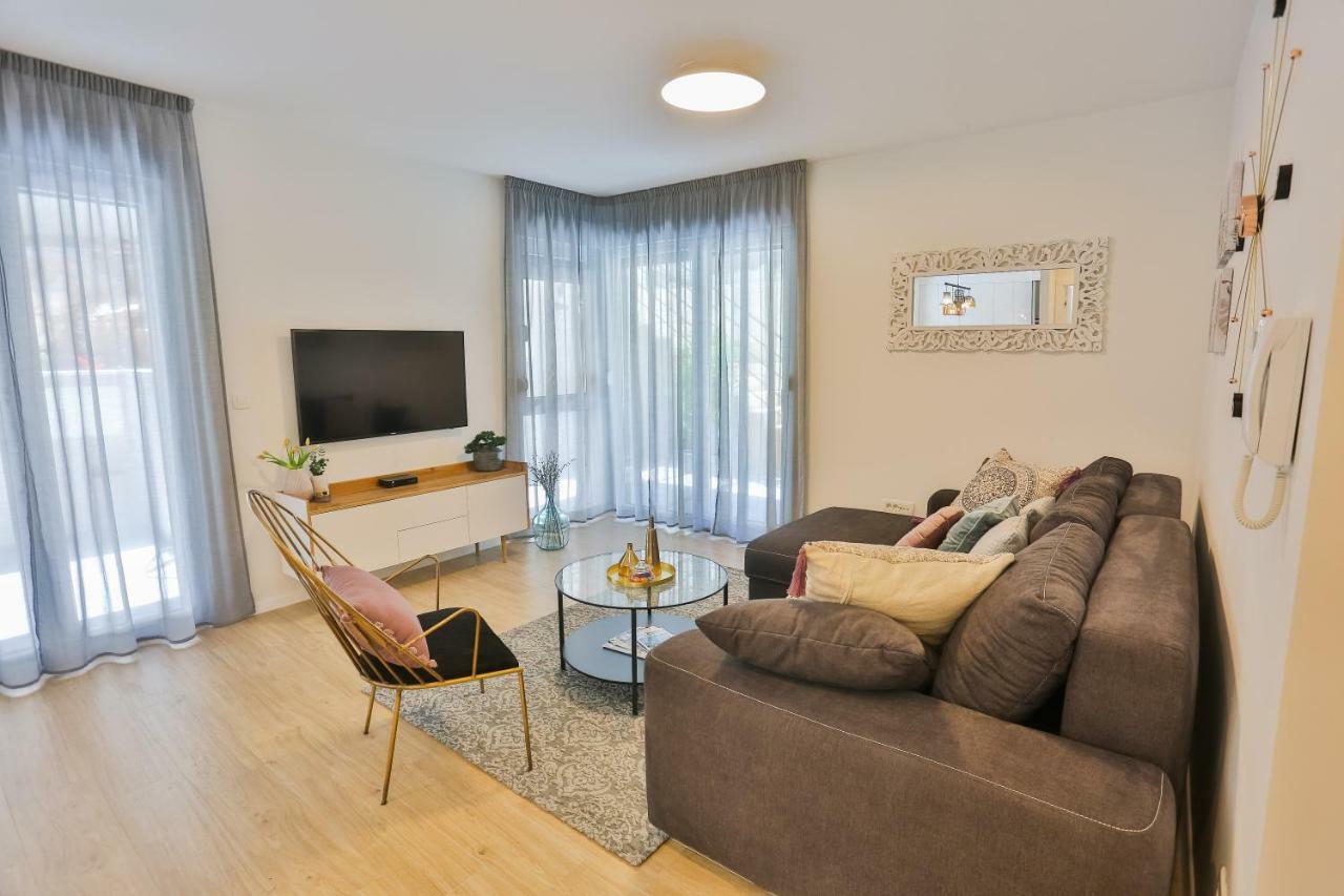 Apartment Luxury Urban With Jacuzzi