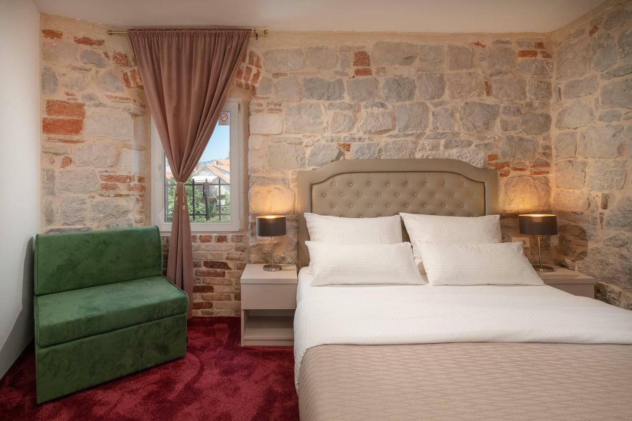 Agava Hotel 4*