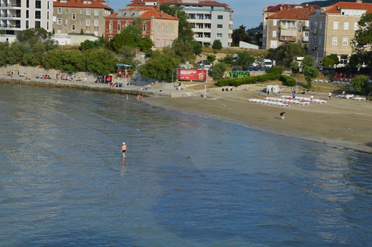 Hotel Diana