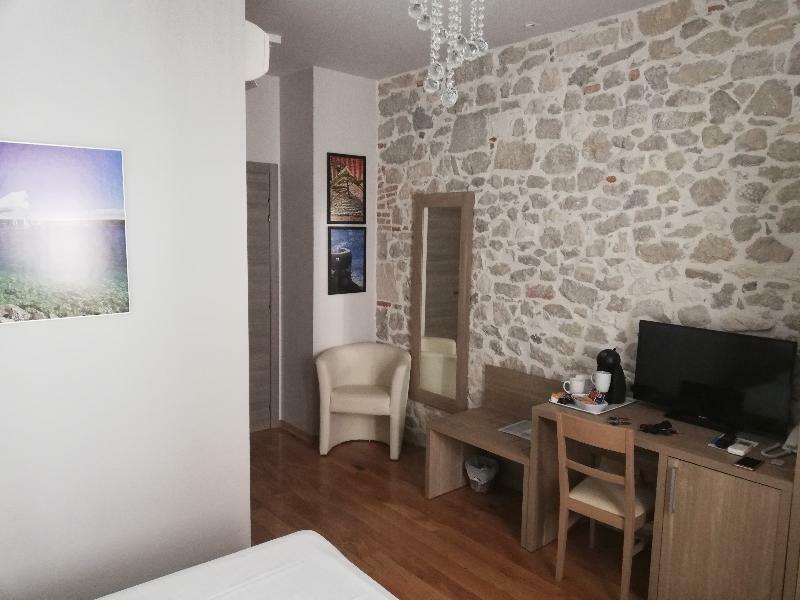 Tifani Luxury 4* Split
