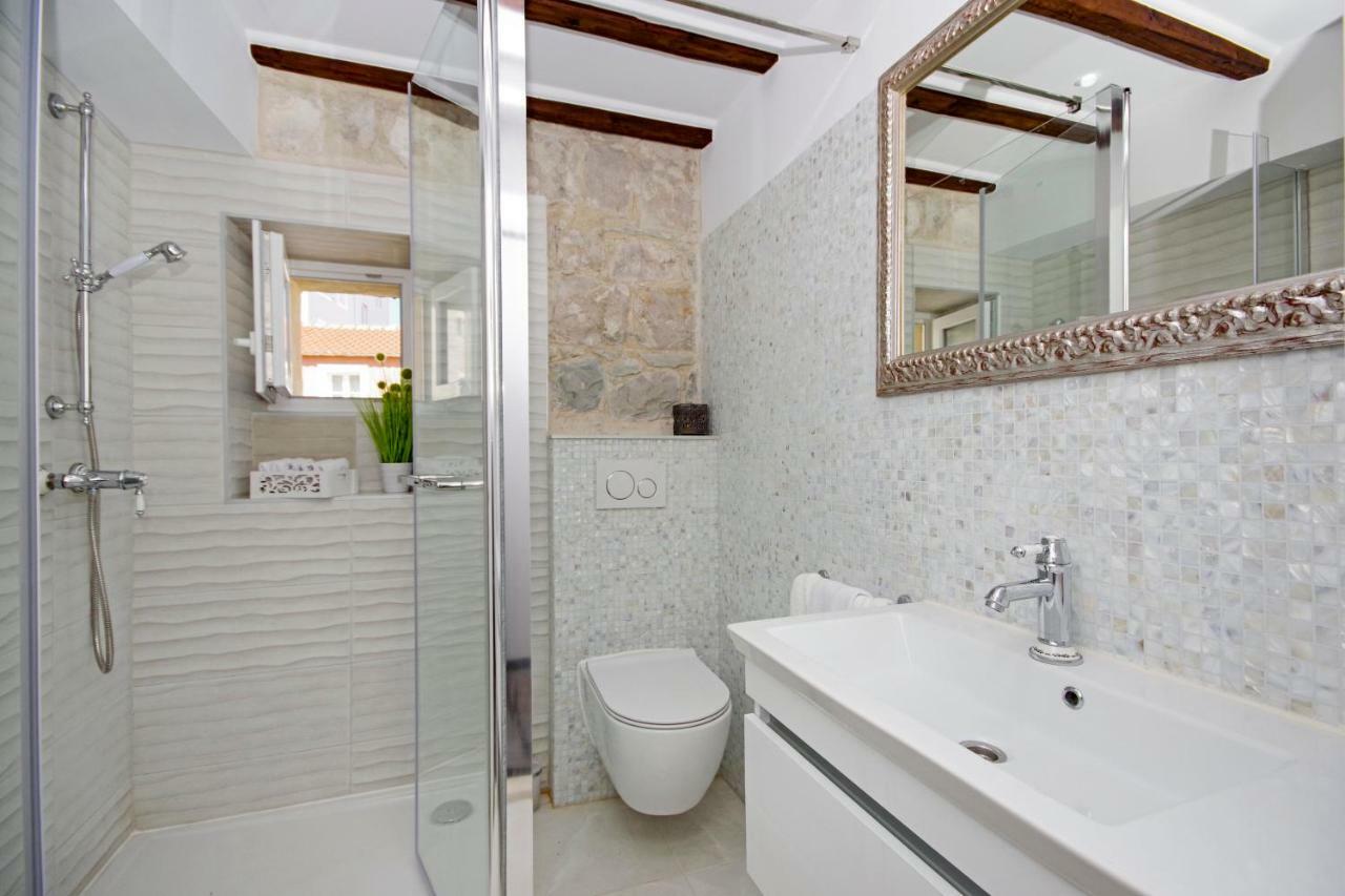 Kika Luxury Oldtown Split