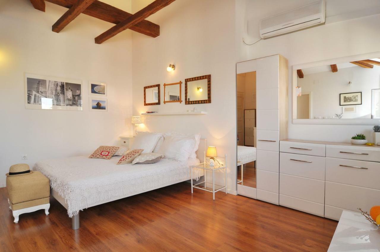 The Charm Apartment Split