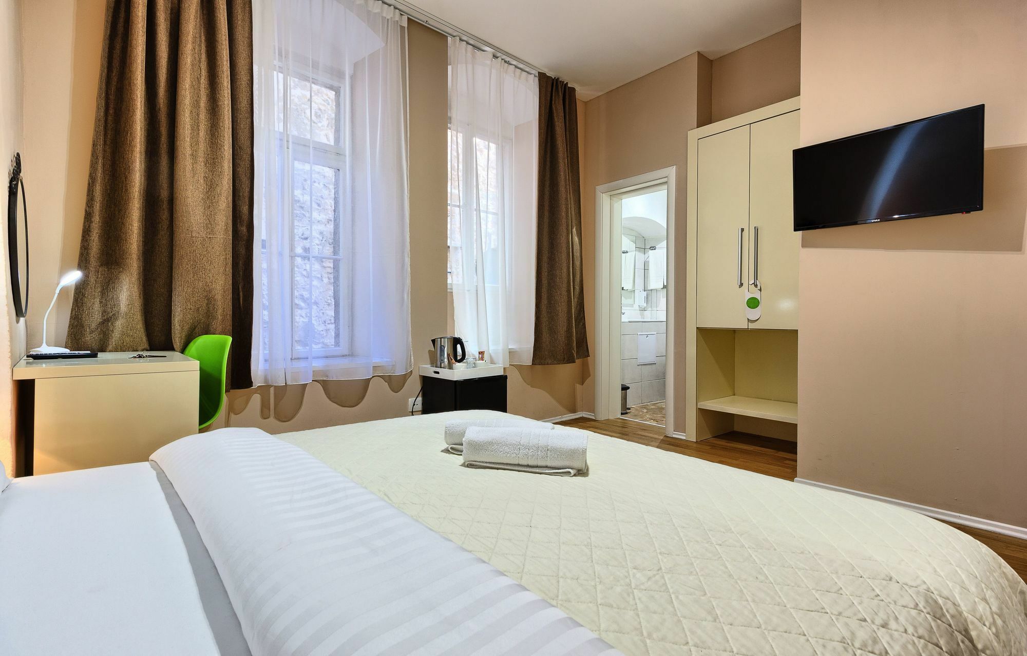 Casa de hóspedes Urban Ii**** 4*