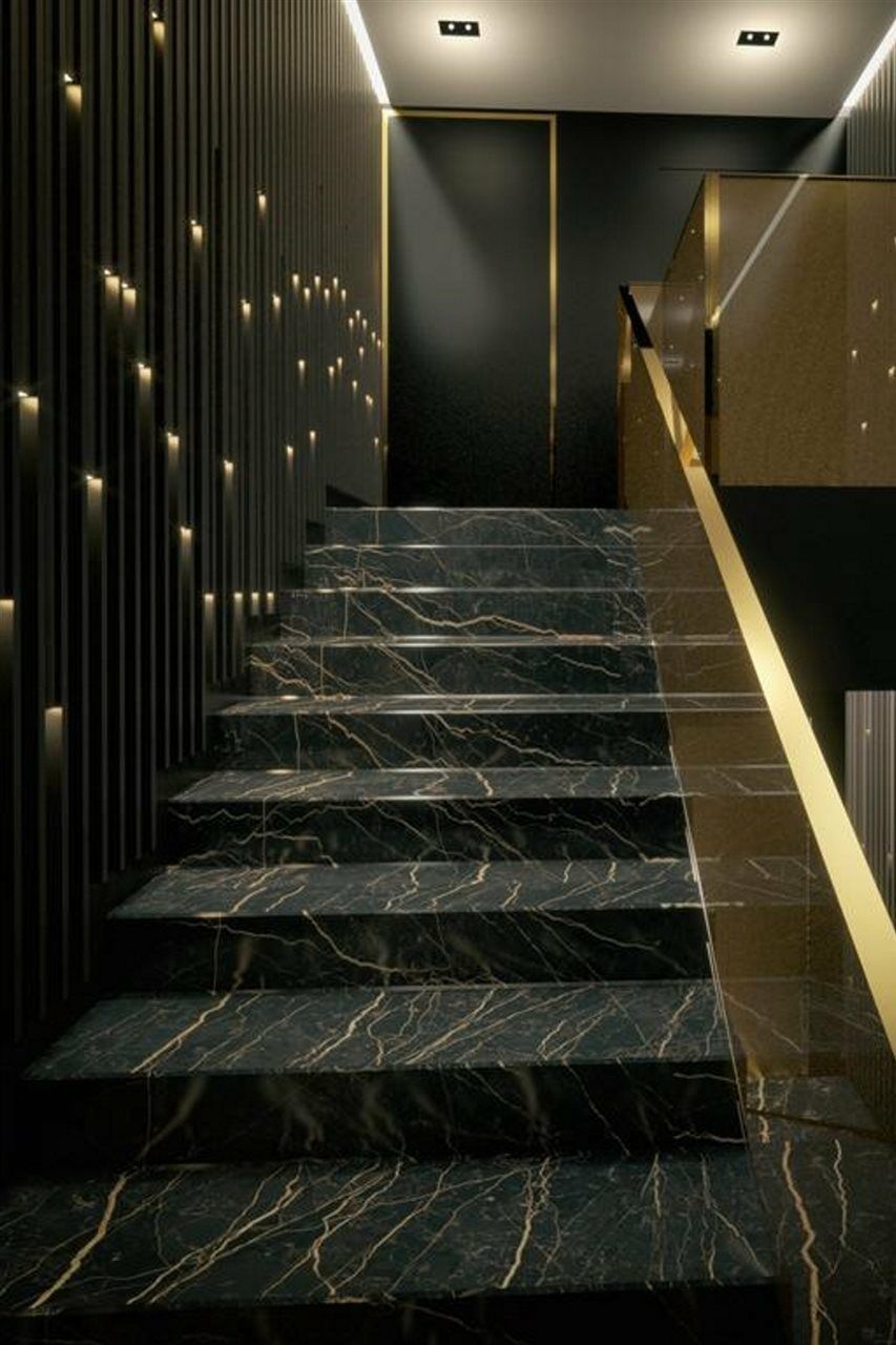 Posh Luxury Apartment