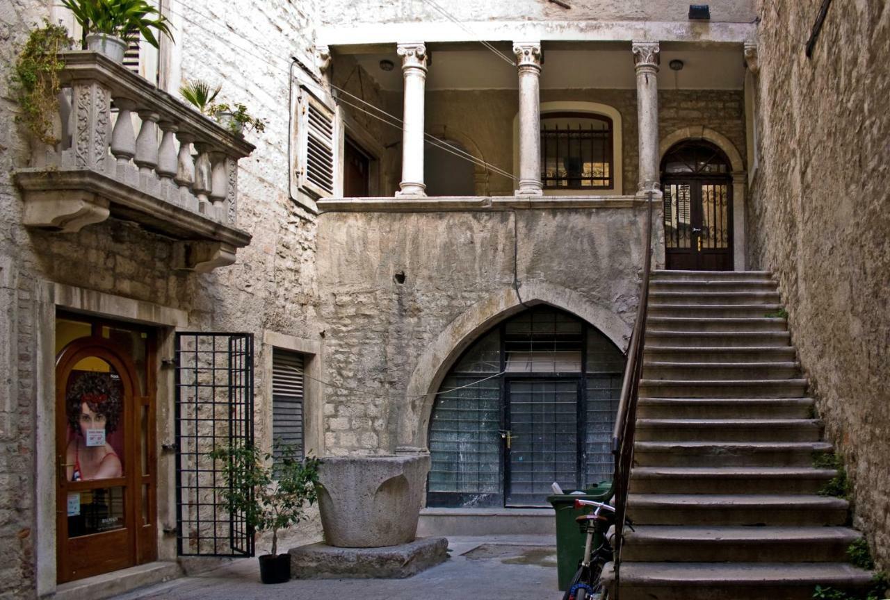 Guest house & Dujam Split