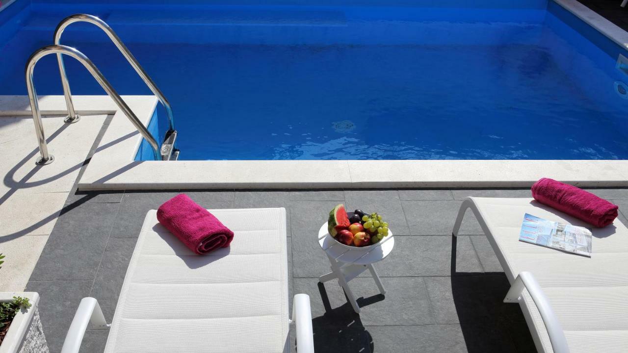Aparthotel M 3*