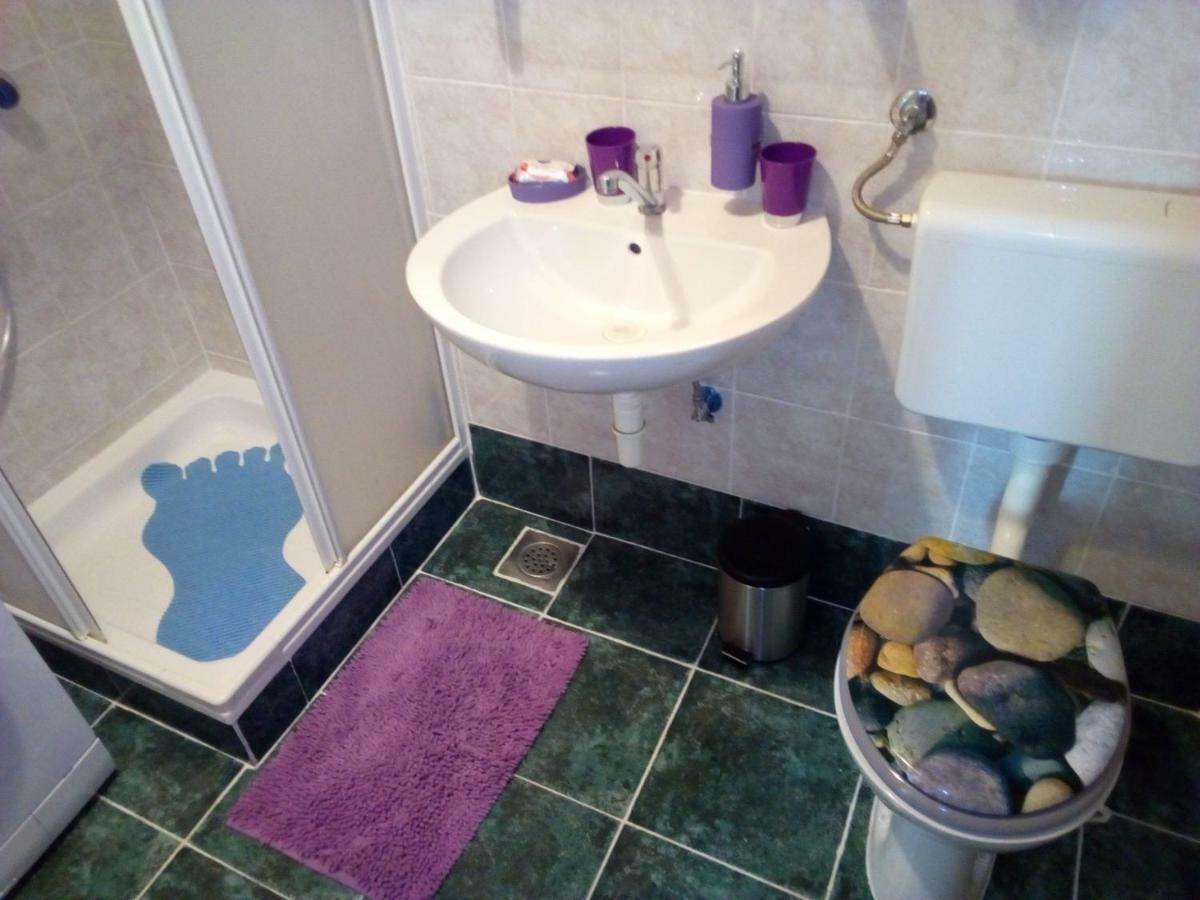 Apartman Dario Apartment *