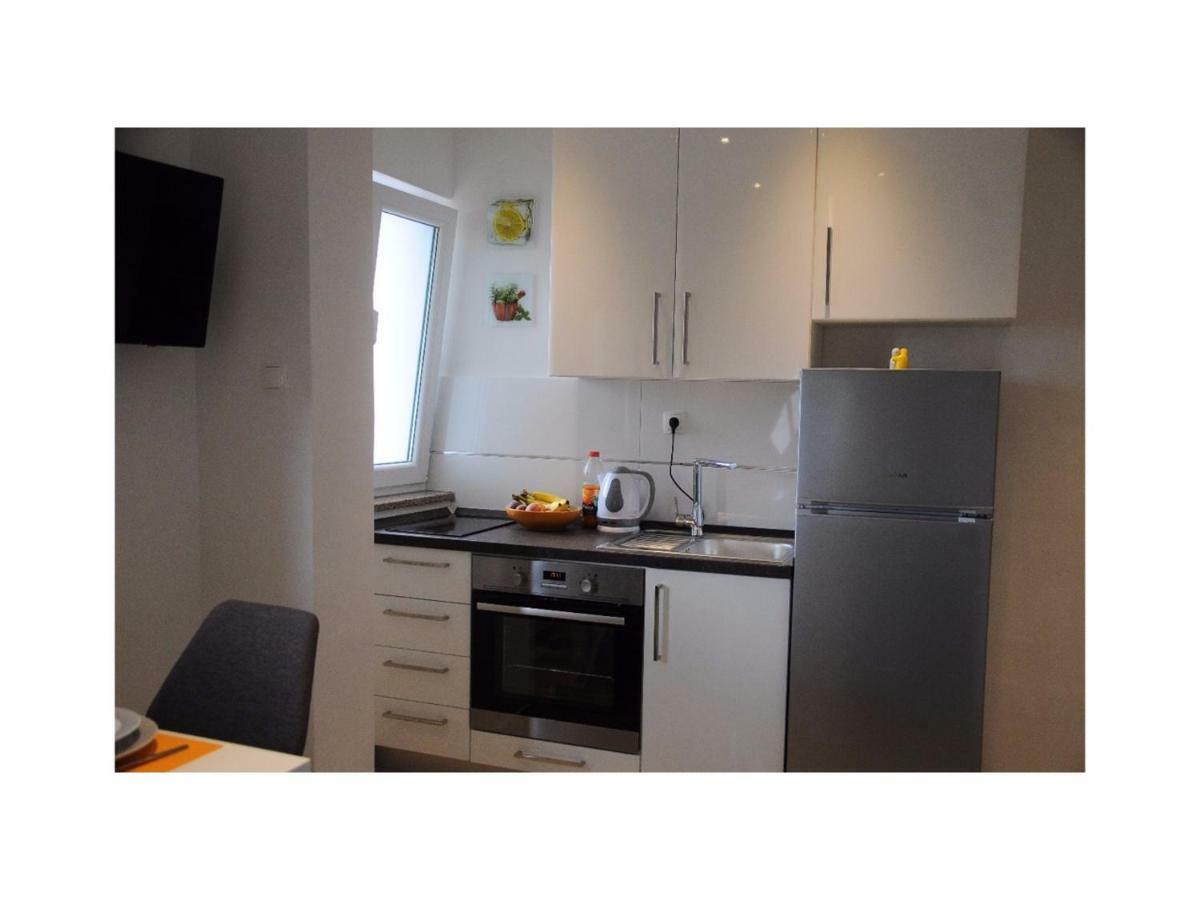 Aria With Private Parking Apartment *