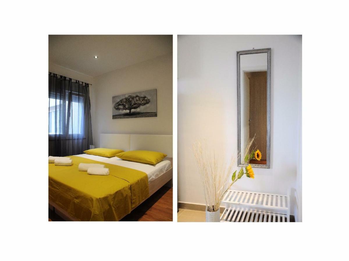 Aria With Private Parking Apartment Split