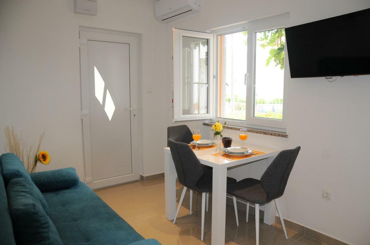 Aria With Private Parking * Split