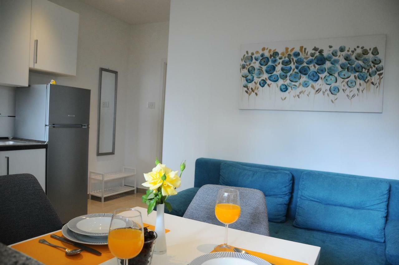 Aria With Private Parking Apartment Split