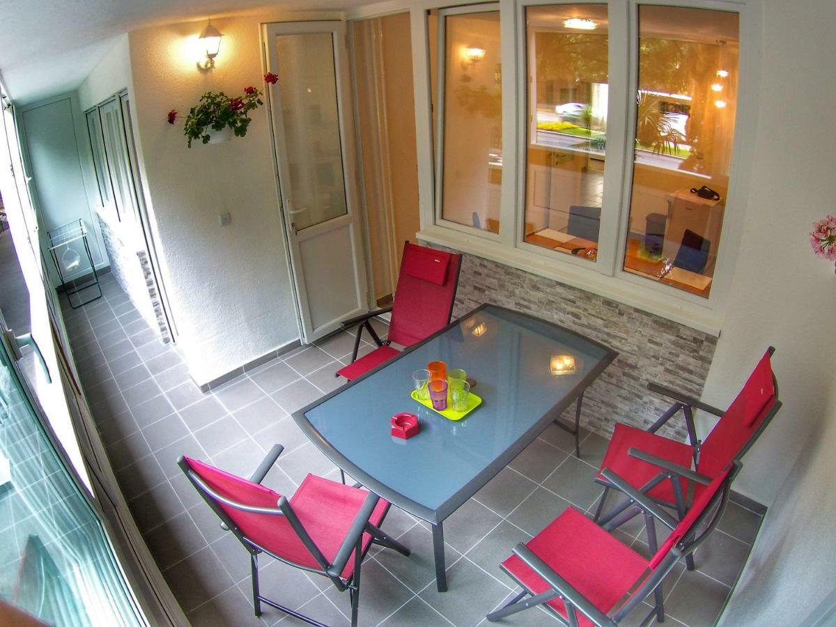 Suzana 2br With Balcony