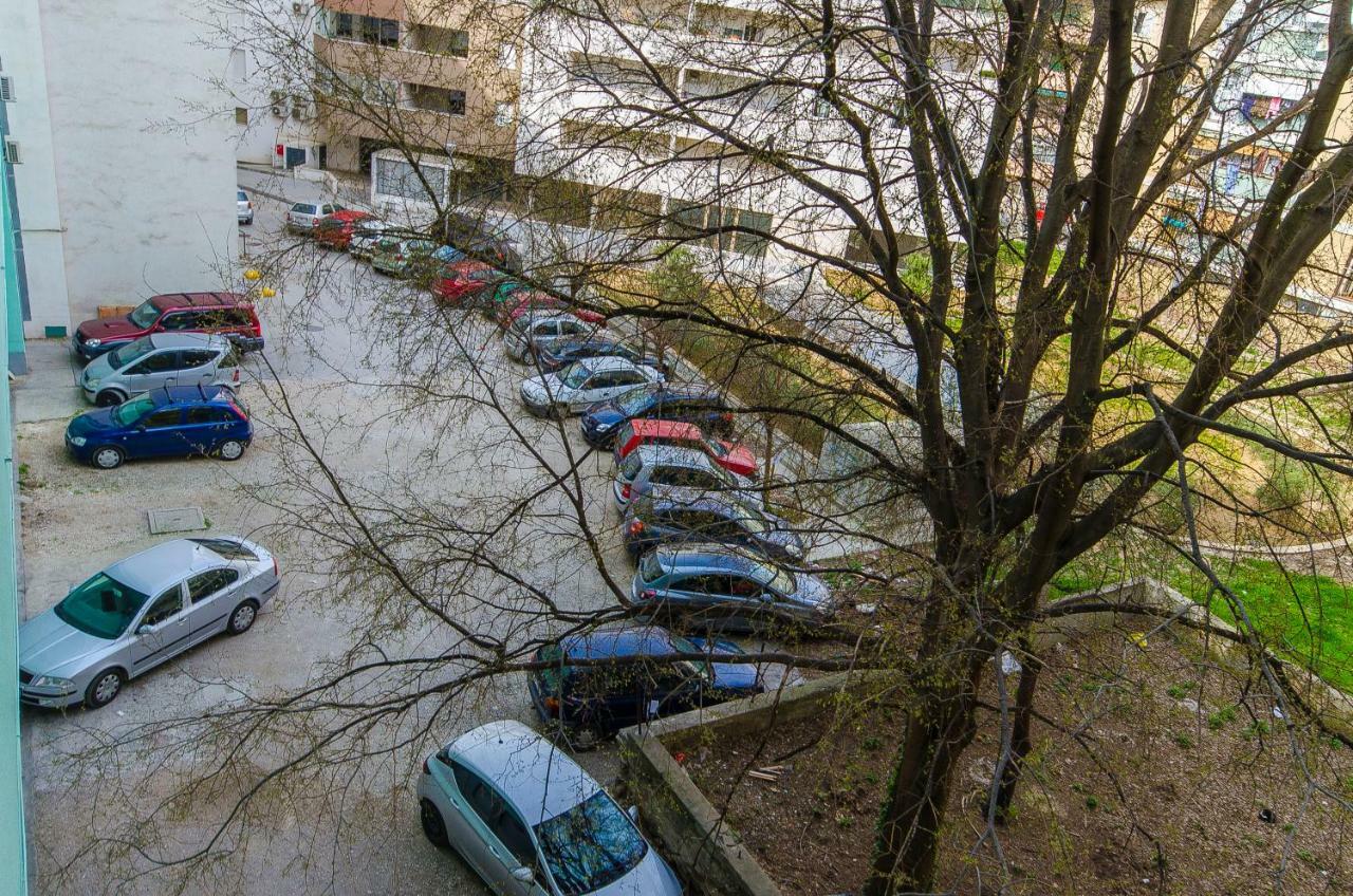 Apartment Side By Side