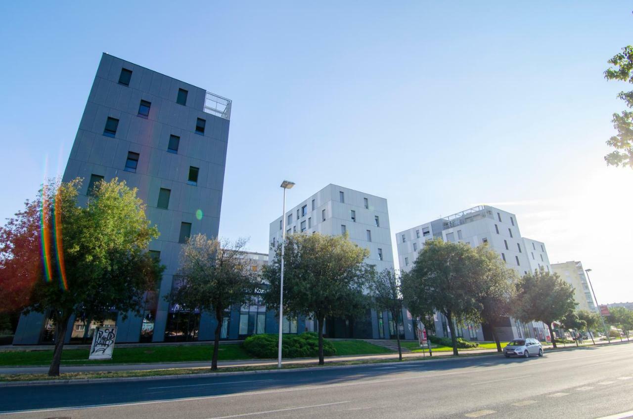 Sinisa Apartment Split