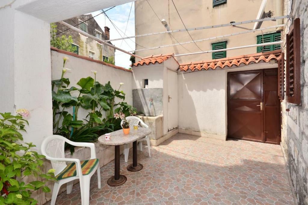 Apartment Paradise Holiday *