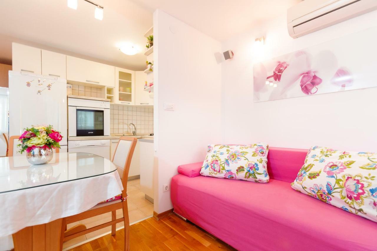 Marin Apartment Split
