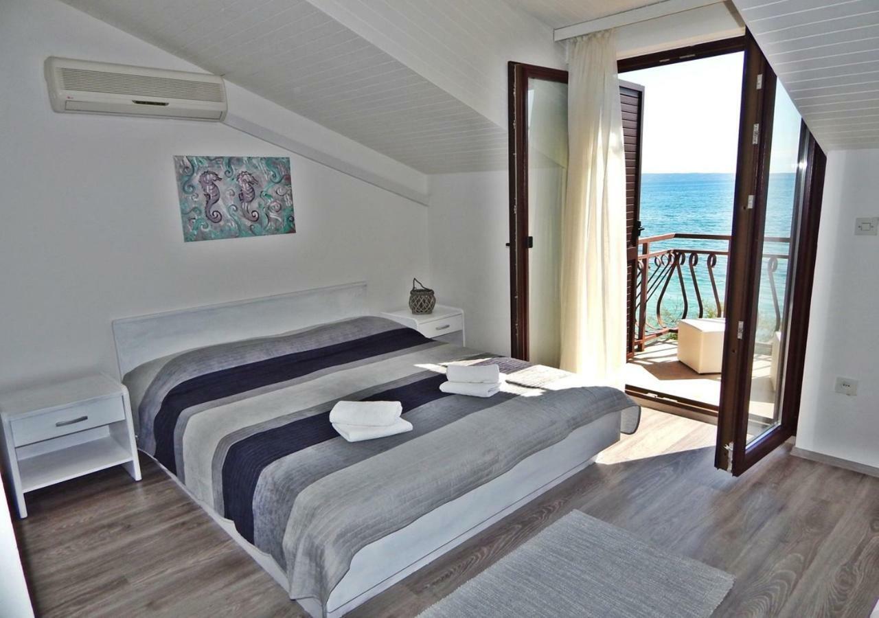 Rooms&apartments Star *