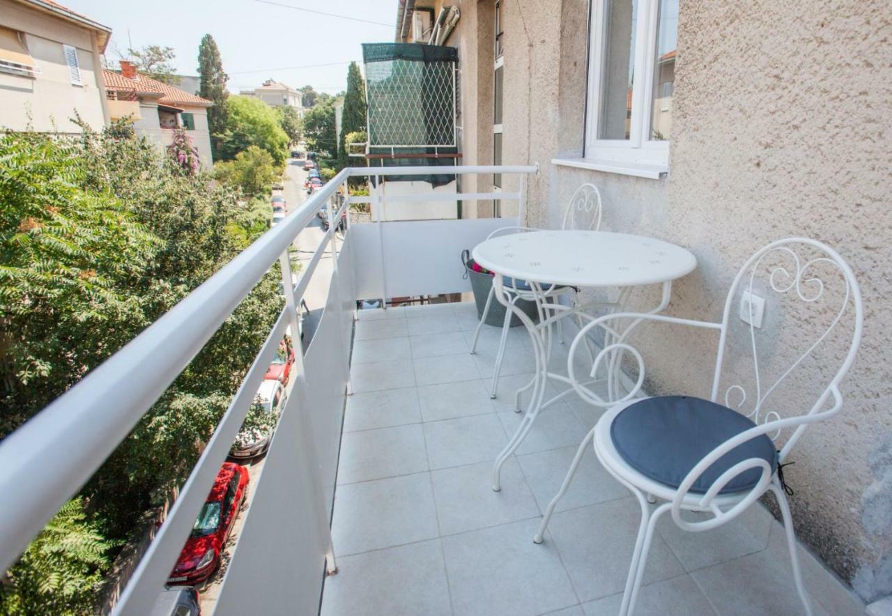 Val Apartment *