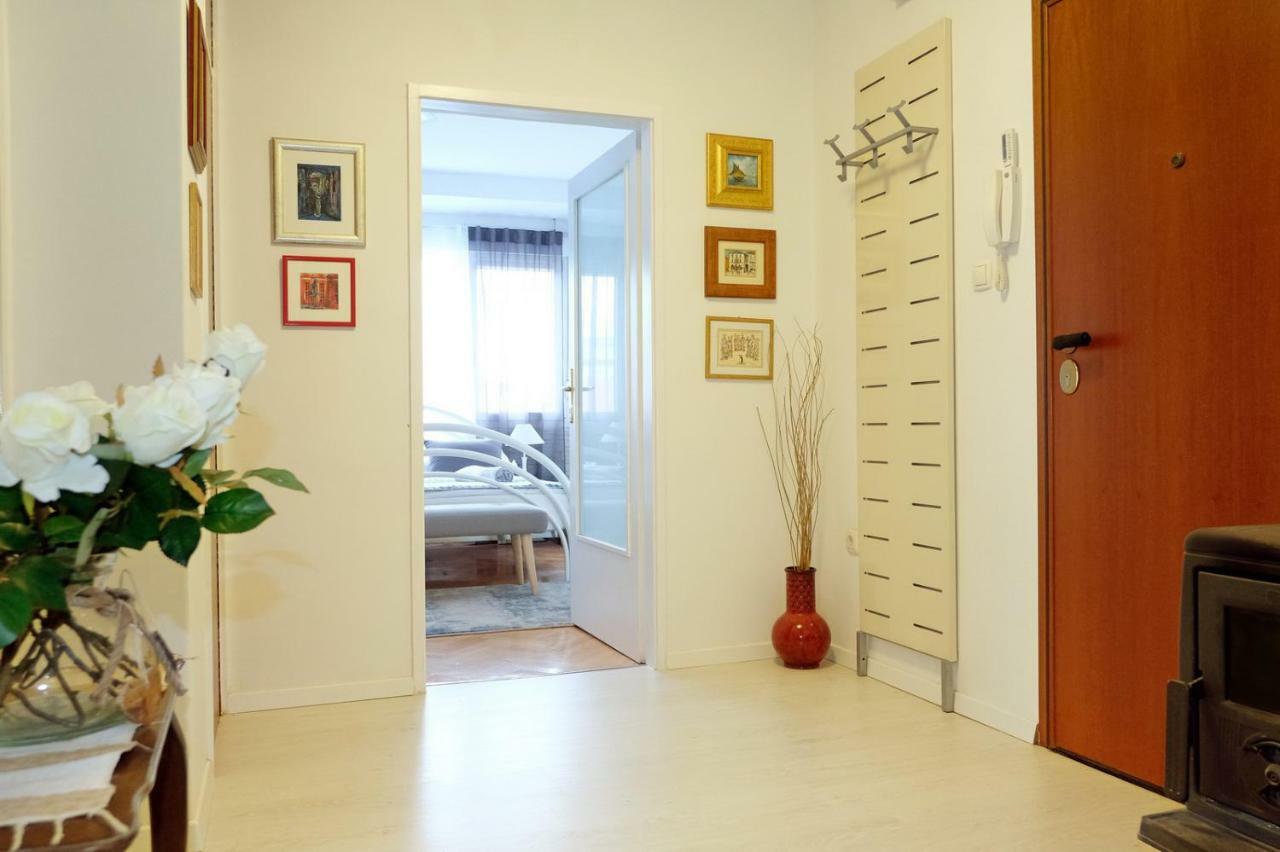 Dalmotion Apartamento