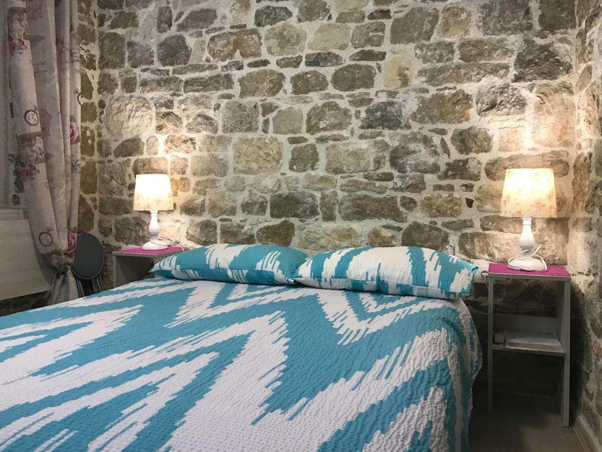 N&m Guest house