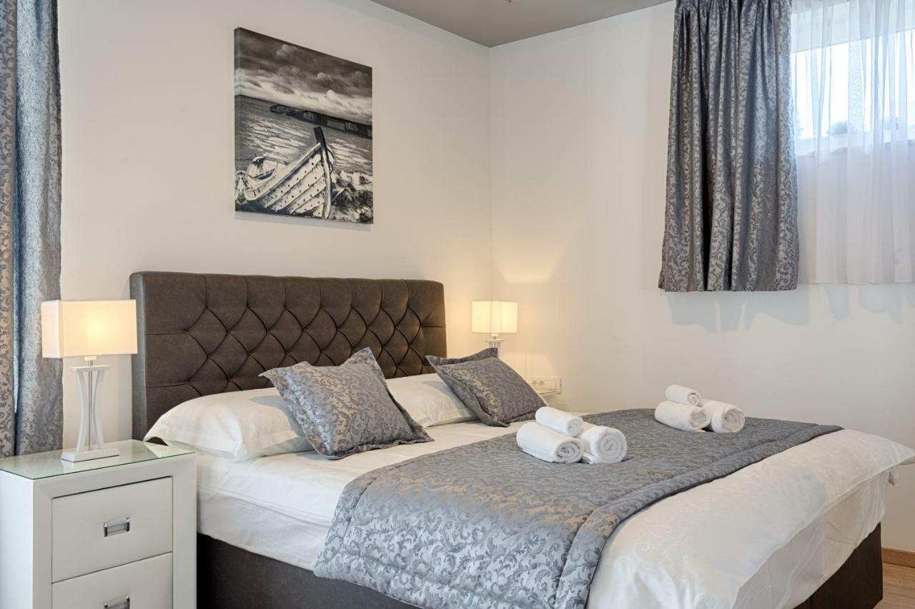 Luxury Floramye 4* Split