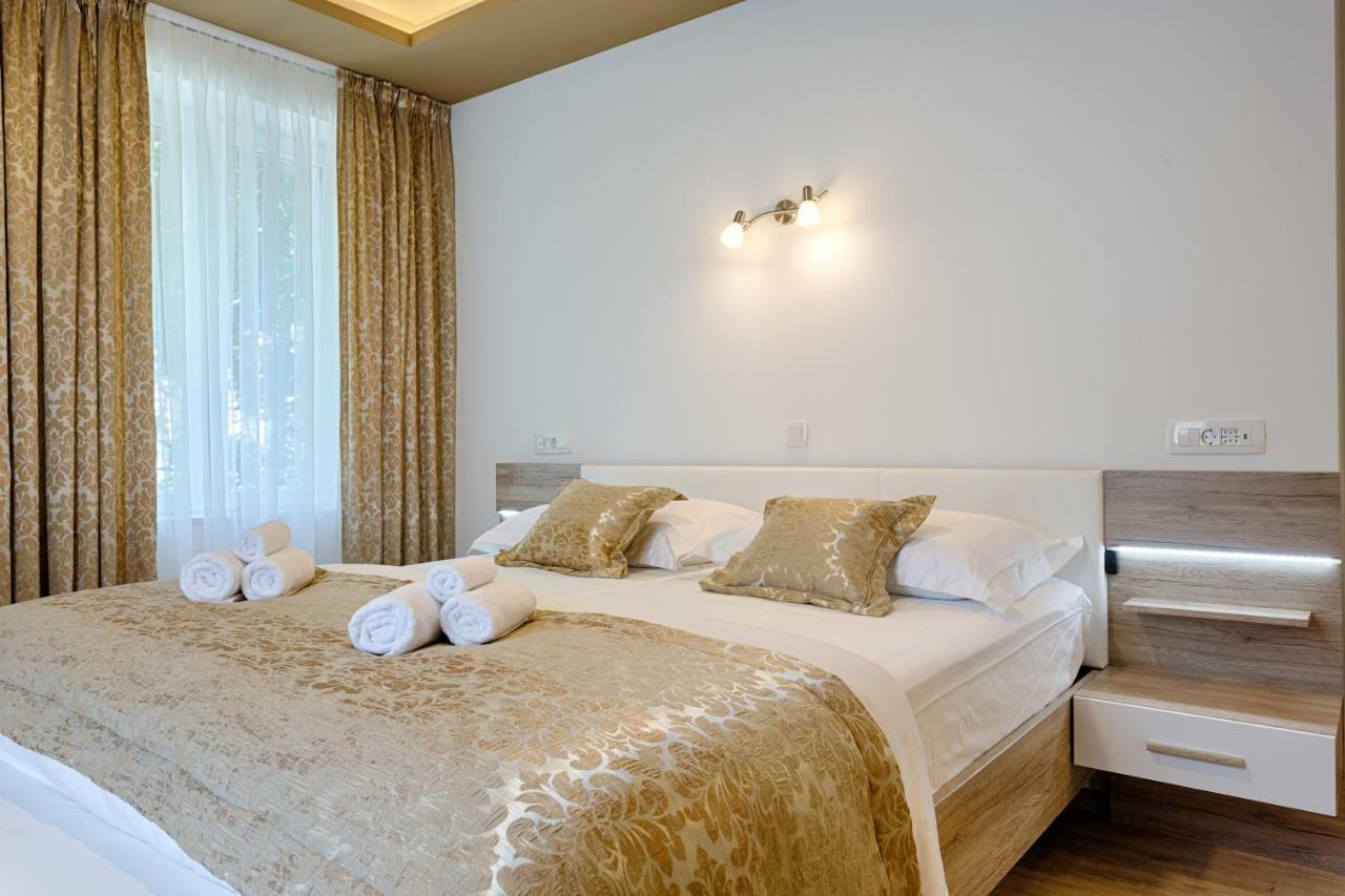 Luxury Floramye 4* Split