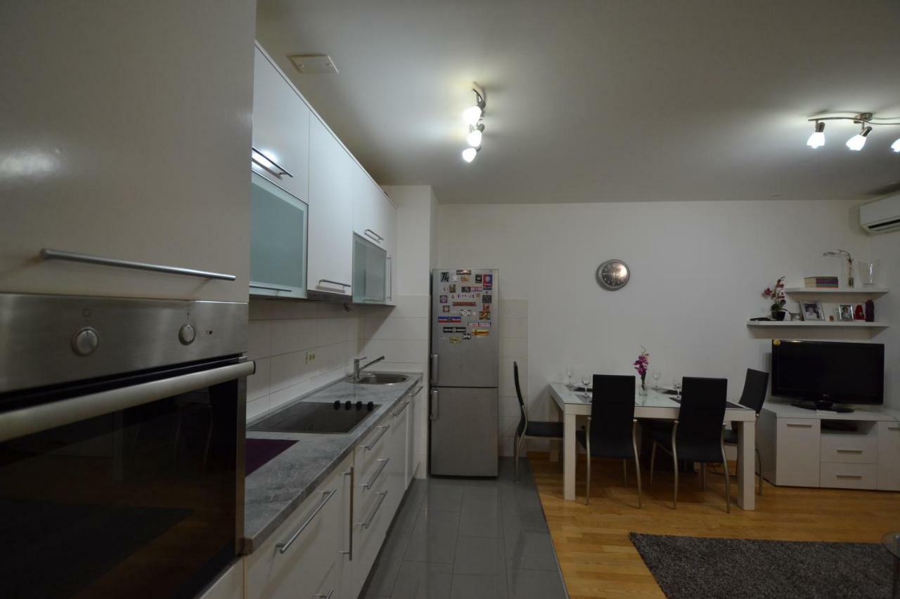 Apartment Damjan *