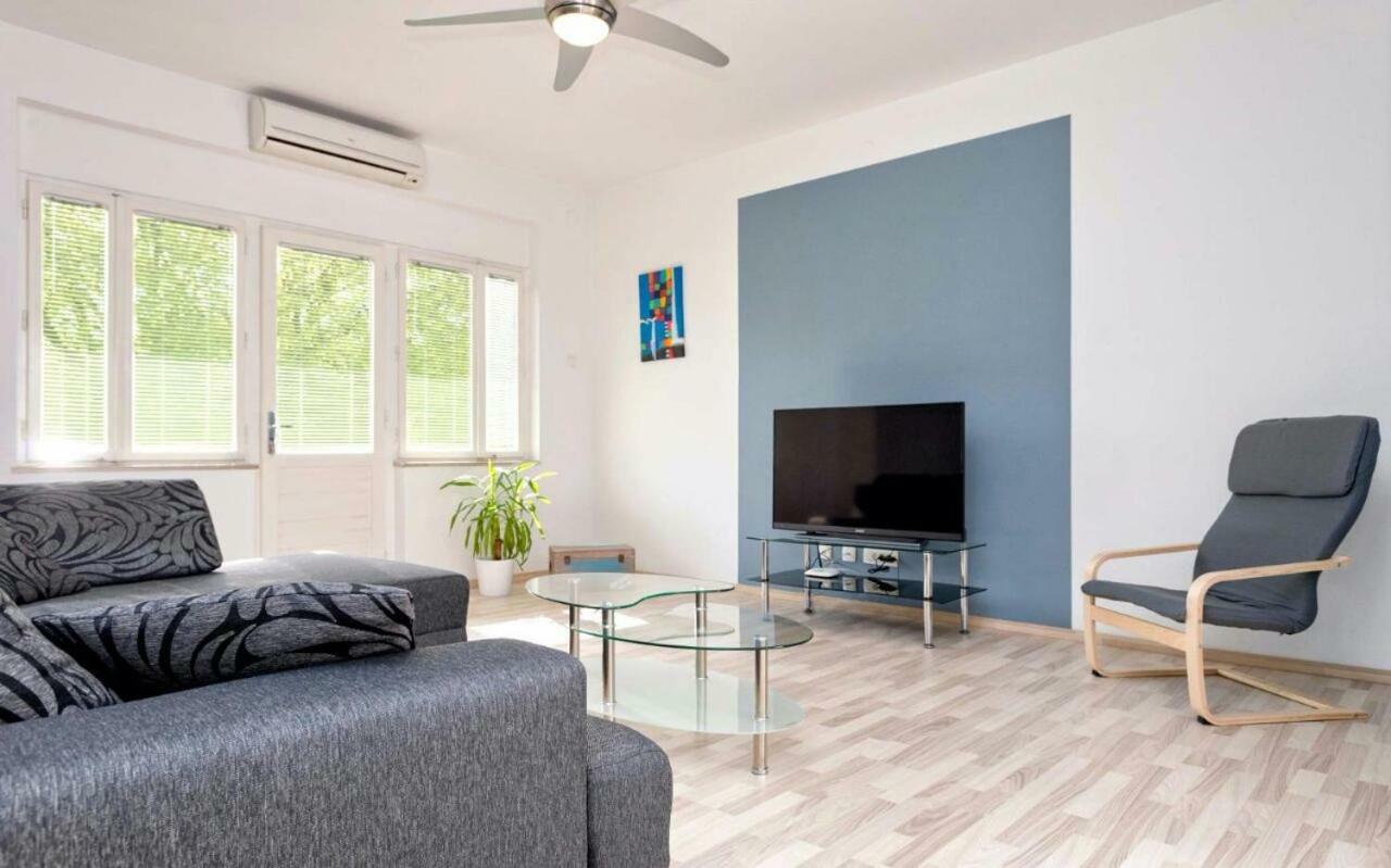 Apartment Maja Split