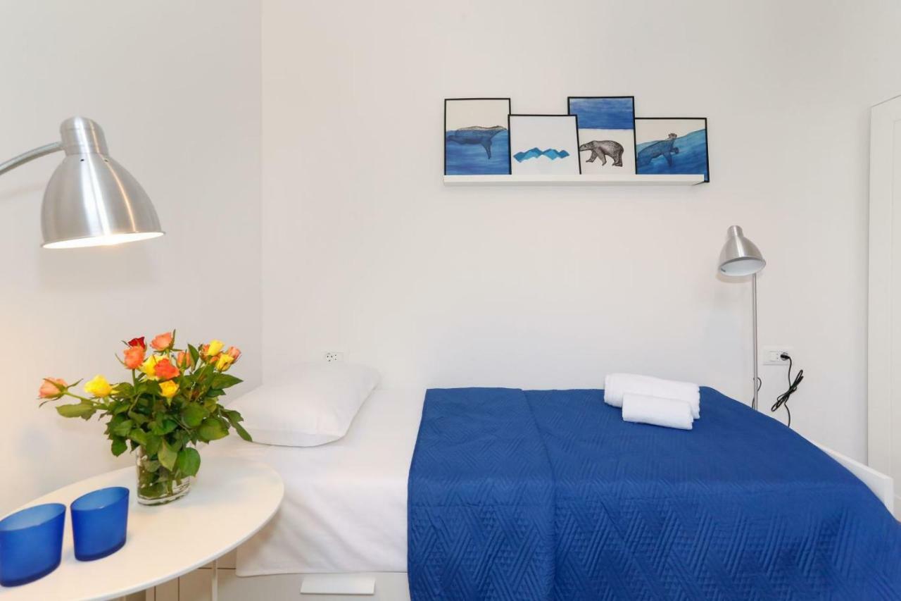 And Stone House Apartment *