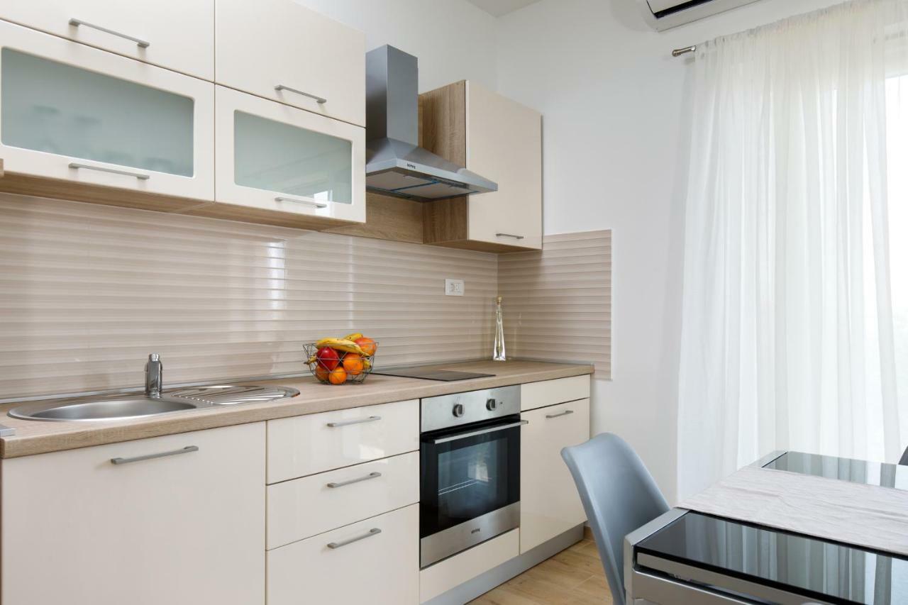 Apartment Lusani *